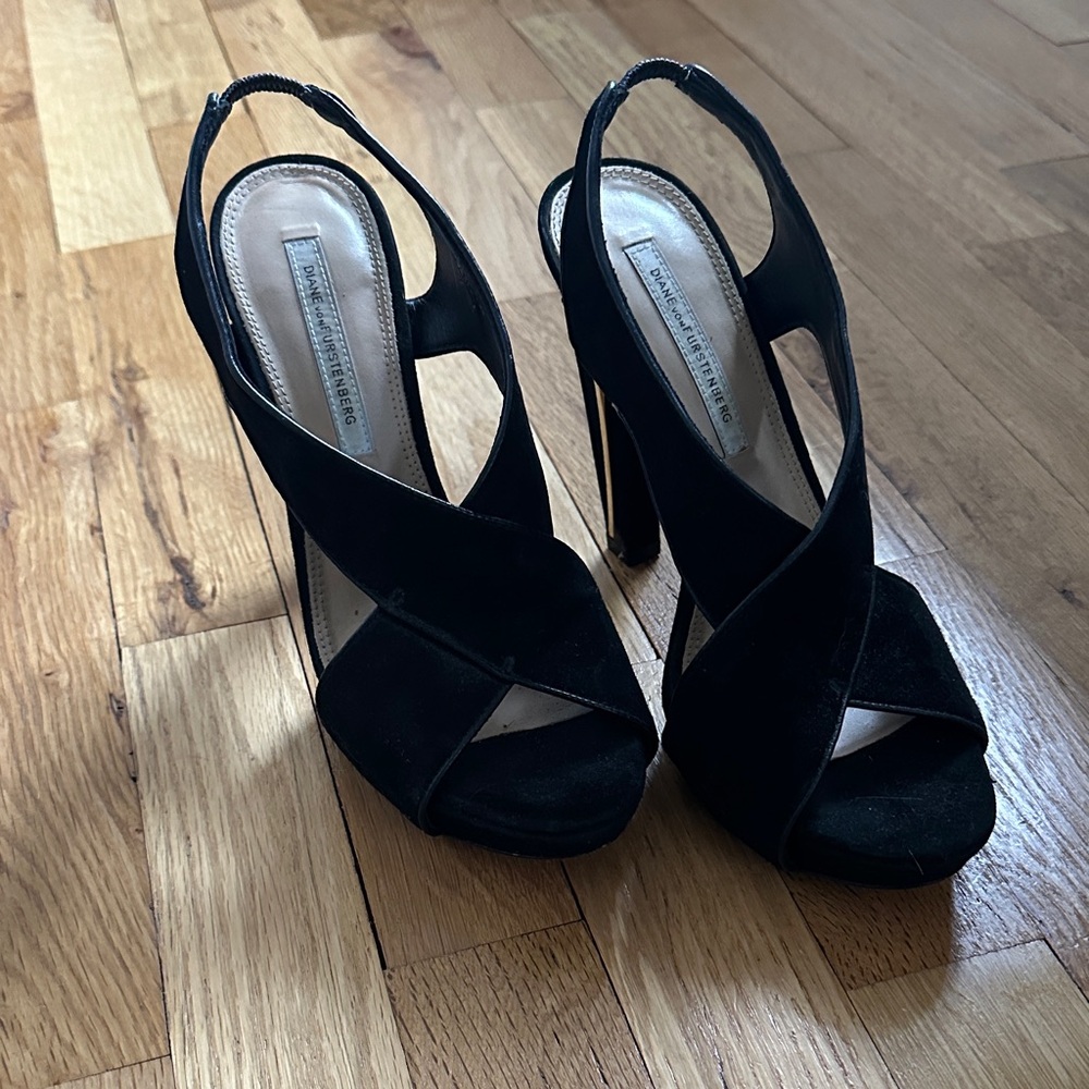 Diane Von Furstenberg Elegant Black High Heels